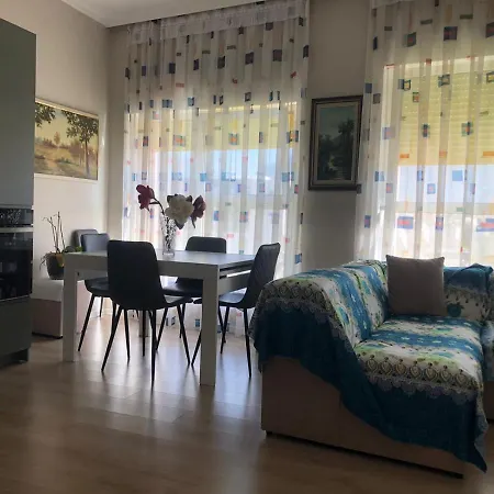 Hejli's Apartment Tirana